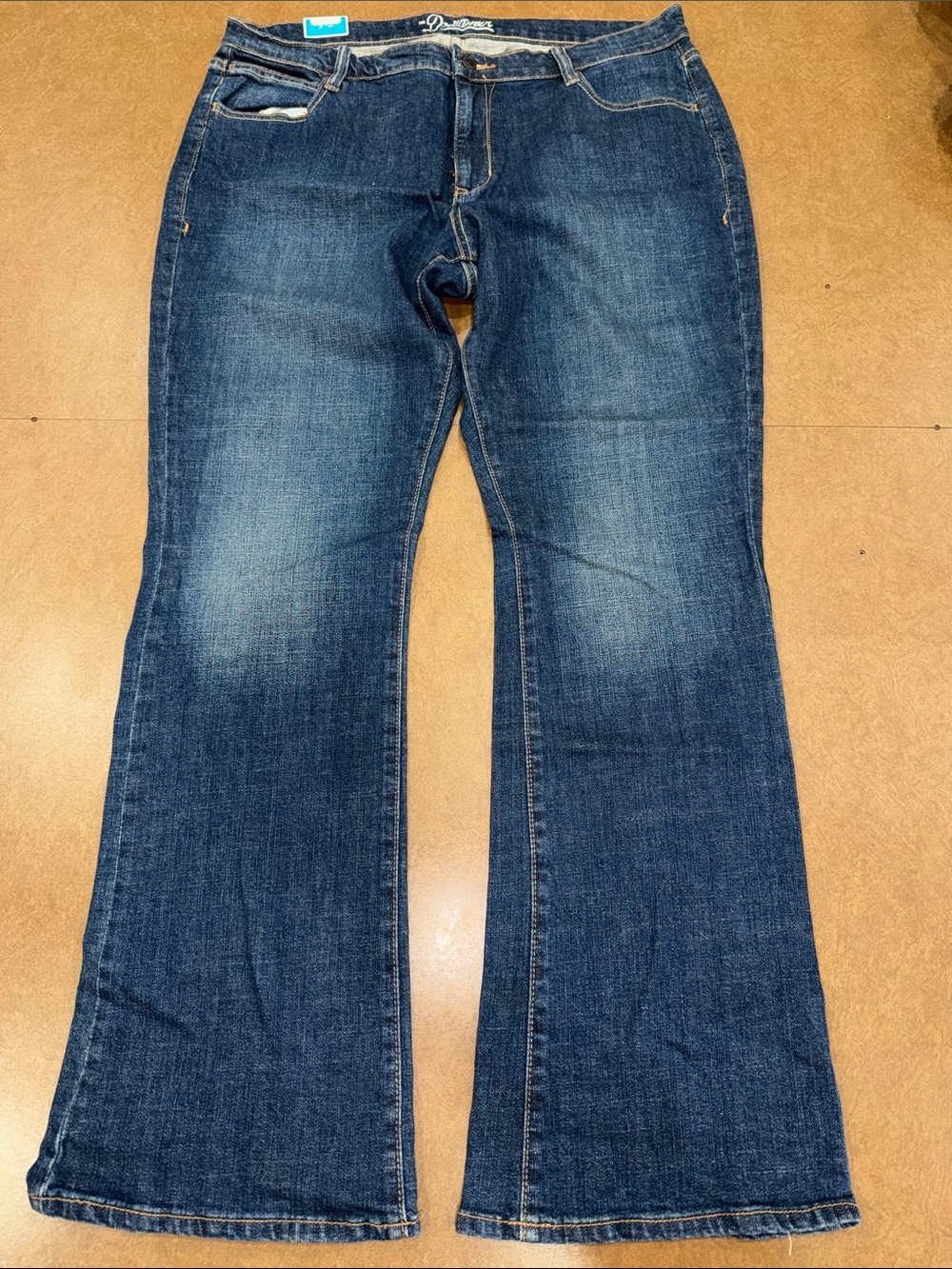 NWT Old Navy Dark Blue Boot-Cut Jeans • Dreamer • Size 16